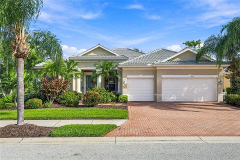 Casa en North Port, Florida 4 dormitorios, 282.05 m2 № 2372943