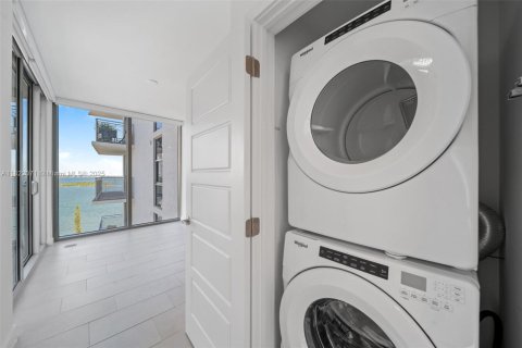 Appartement à louer à Miami, Floride: 1 chambre, 92.25 m2 № 1784191 - photo 18