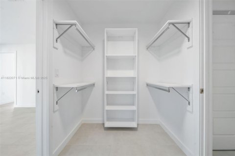 Appartement à louer à Miami, Floride: 1 chambre, 92.25 m2 № 1784191 - photo 17