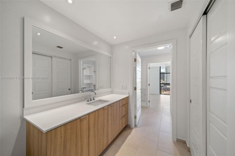 Appartement à louer à Miami, Floride: 1 chambre, 92.25 m2 № 1784191 - photo 25