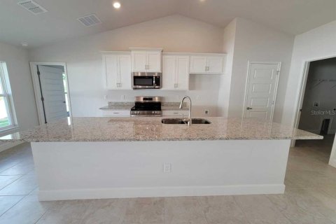 Villa ou maison à vendre à Ocala, Floride: 4 chambres, 196.49 m2 № 1634441 - photo 6