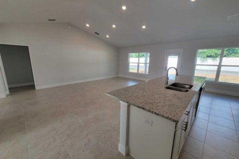 Villa ou maison à vendre à Ocala, Floride: 4 chambres, 196.49 m2 № 1634441 - photo 8