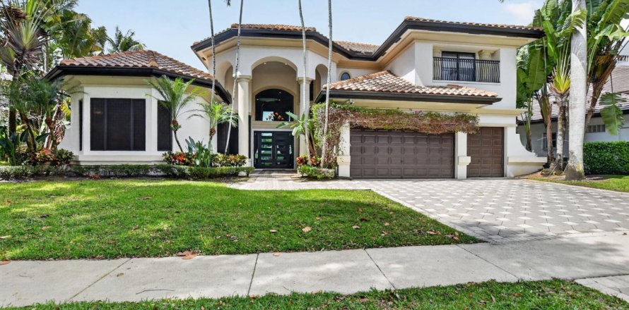 House in Boca Raton, Florida 5 bedrooms, 436.64 sq.m. № 2089402