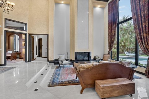 House in Boca Raton, Florida 5 bedrooms, 436.64 sq.m. № 2089402 - photo 4
