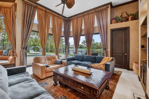 House in Boca Raton, Florida 5 bedrooms, 436.64 sq.m. № 2089402 - photo 18