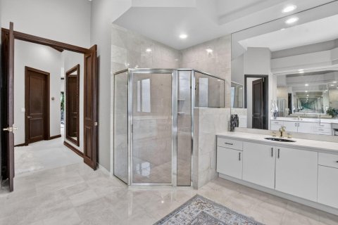 House in Boca Raton, Florida 5 bedrooms, 436.64 sq.m. № 2089402 - photo 28