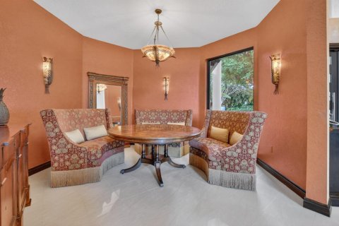 House in Boca Raton, Florida 5 bedrooms, 436.64 sq.m. № 2089402 - photo 6