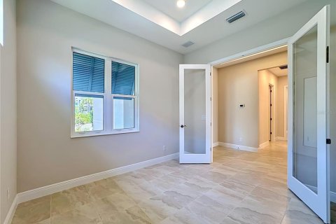 House in Bradenton, Florida 3 bedrooms, 187.94 sq.m. № 2202760 - photo 7