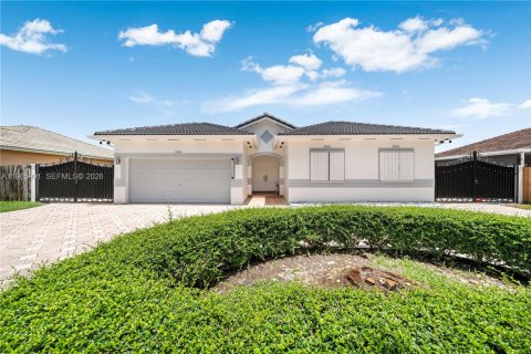 Casa en Homestead, Florida 1 dormitorio, 180.69 m2 № 2027557