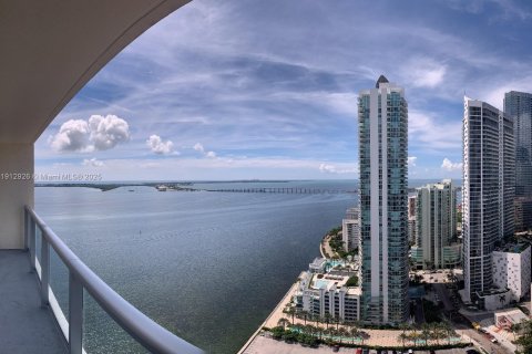 Condominio en alquiler en Miami, Florida, 1 dormitorio, 70.61 m2 № 1969166 - foto 15