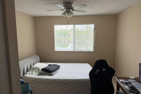 Copropriété à louer à West Palm Beach, Floride: 2 chambres, 95.32 m2 № 2179864 - photo 9