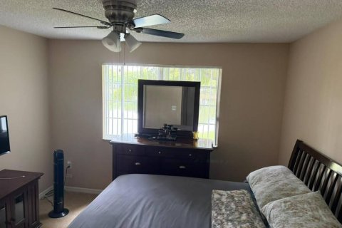 Copropriété à louer à West Palm Beach, Floride: 2 chambres, 95.32 m2 № 2179864 - photo 12