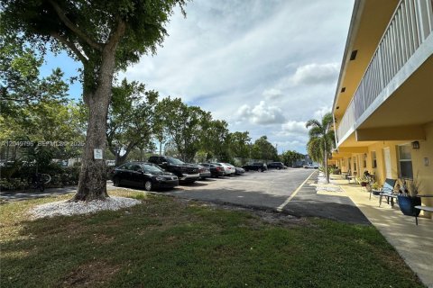 Apartment in Wilton Manors, Florida 2 bedrooms № 2176915 - photo 27
