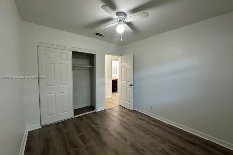 Apartment in Wilton Manors, Florida 2 bedrooms № 2176915 - photo 20