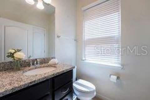 Casa en venta en Kissimmee, Florida, 6 dormitorios, 291.9 m2 № 1853716 - foto 21