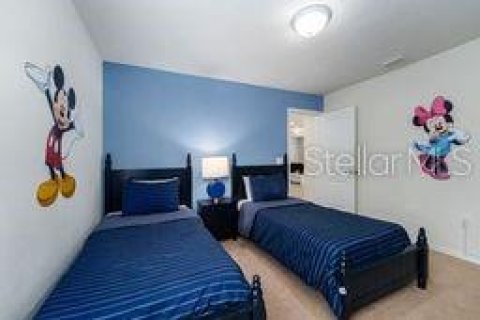 Casa en venta en Kissimmee, Florida, 6 dormitorios, 291.9 m2 № 1853716 - foto 15