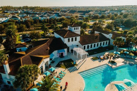 Casa en venta en Kissimmee, Florida, 6 dormitorios, 291.9 m2 № 1853716 - foto 27