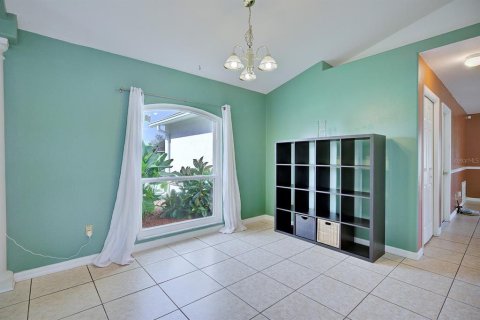 Купить виллу или дом в Киссимми, Флорида 4 комнаты, 185.25м2, № 2353316 - фото 4