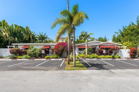 Propiedad comercial en venta en Fort Lauderdale, Florida, 432.46 m2 № 2087129 - foto 2