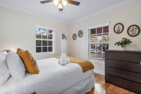 Propiedad comercial en venta en Fort Lauderdale, Florida, 432.46 m2 № 2087129 - foto 14