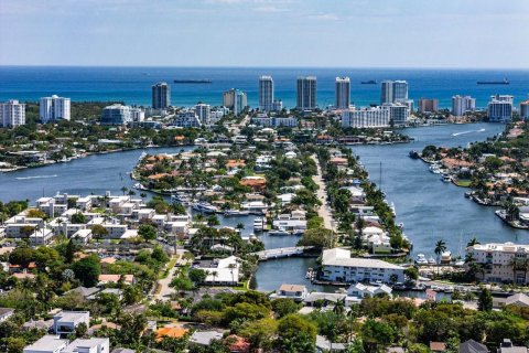 Propiedad comercial en venta en Fort Lauderdale, Florida, 432.46 m2 № 2087129 - foto 4