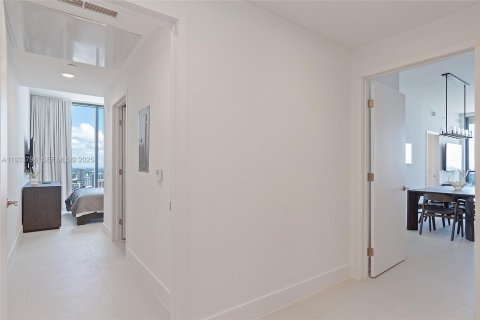 Купить кондоминиум в Майами, Флорида 3 спальни, 115.76м2, № 2053118 - фото 29