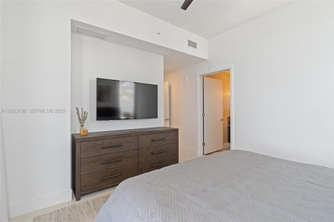 Купить кондоминиум в Майами, Флорида 3 спальни, 115.76м2, № 2053118 - фото 18