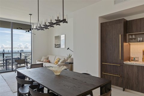 Купить кондоминиум в Майами, Флорида 3 спальни, 115.76м2, № 2053118 - фото 4
