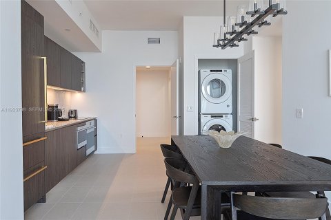 Купить кондоминиум в Майами, Флорида 3 спальни, 115.76м2, № 2053118 - фото 11