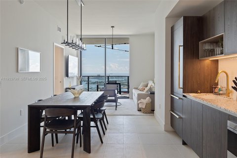 Купить кондоминиум в Майами, Флорида 3 спальни, 115.76м2, № 2053118 - фото 30