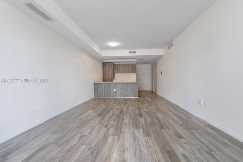 Appartement à louer à Miami, Floride: 2 chambres, 103.96 m2 № 2390014 - photo 12