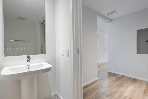 Appartement à louer à Miami, Floride: 2 chambres, 103.96 m2 № 2390014 - photo 18