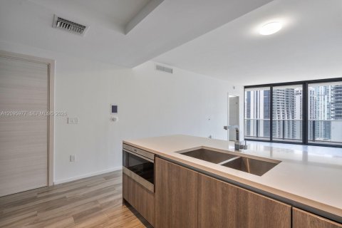 Appartement à louer à Miami, Floride: 2 chambres, 103.96 m2 № 2390014 - photo 11