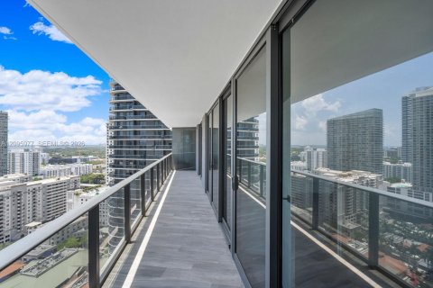 Appartement à louer à Miami, Floride: 2 chambres, 103.96 m2 № 2390014 - photo 16
