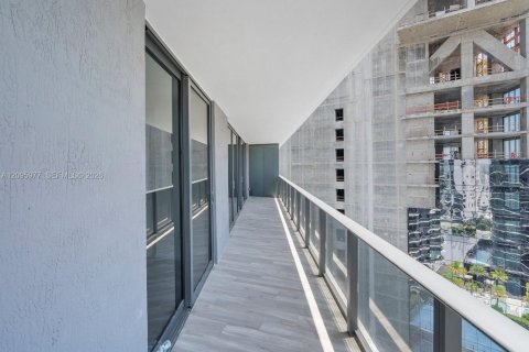 Appartement à louer à Miami, Floride: 2 chambres, 103.96 m2 № 2390014 - photo 13