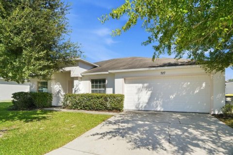 House in Auburndale, Florida 3 bedrooms, 158.86 sq.m. № 2390999