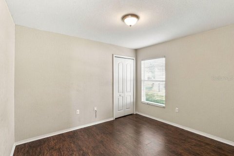 House in Auburndale, Florida 3 bedrooms, 158.86 sq.m. № 2390999 - photo 12