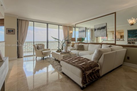 Condominio en venta en Aventura, Florida, 2 dormitorios, 144.93 m2 № 2186278 - foto 8