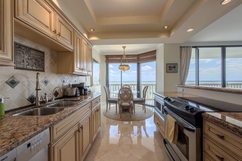 Condominio en venta en Aventura, Florida, 2 dormitorios, 144.93 m2 № 2186278 - foto 12