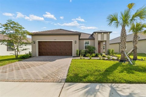 House in San Antonio, Florida 2 bedrooms, 165.64 sq.m. № 2157712 - photo 12