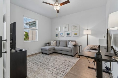House in San Antonio, Florida 2 bedrooms, 165.64 sq.m. № 2157712 - photo 24