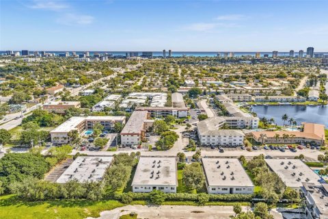 Copropriété à louer à Pompano Beach, Floride: 2 chambres, 87.24 m2 № 1997211 - photo 23