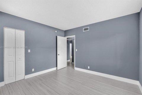 Copropriété à louer à Pompano Beach, Floride: 2 chambres, 87.24 m2 № 1997211 - photo 16