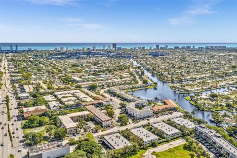 Copropriété à louer à Pompano Beach, Floride: 2 chambres, 87.24 m2 № 1997211 - photo 26