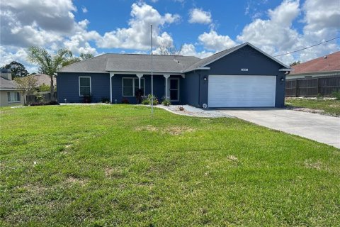 Casa en Spring Hill, Florida 3 dormitorios, 127.37 m2 № 2373063