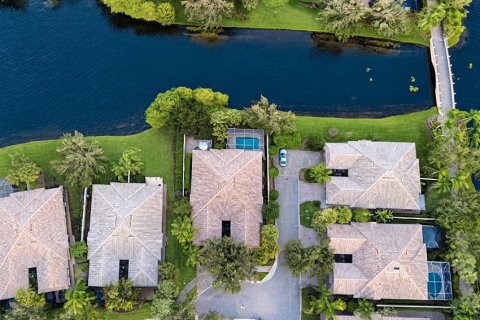 Villa ou maison à louer à Orlando, Floride: 2 chambres, 144.37 m2 № 2434479 - photo 25