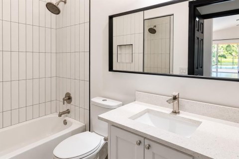 Villa ou maison à louer à Orlando, Floride: 2 chambres, 144.37 m2 № 2434479 - photo 14