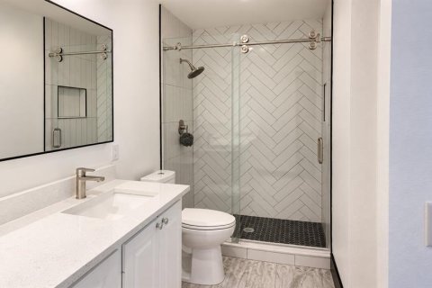 Villa ou maison à louer à Orlando, Floride: 2 chambres, 144.37 m2 № 2434479 - photo 18