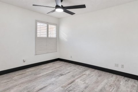 Villa ou maison à louer à Orlando, Floride: 2 chambres, 144.37 m2 № 2434479 - photo 13