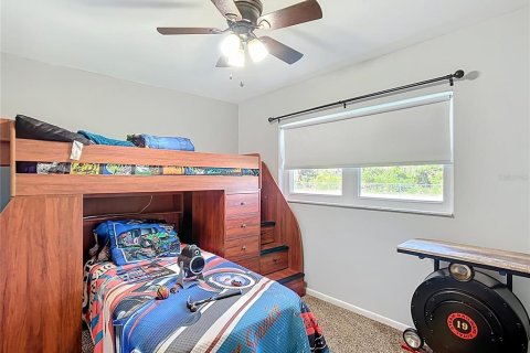 House in Indian lake estates, Florida 3 bedrooms, 163.88 sq.m. № 1657888 - photo 26